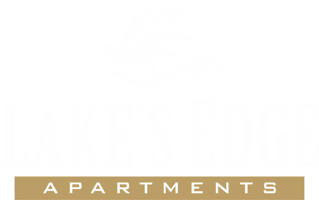 Lake's Edge Apartments Logo